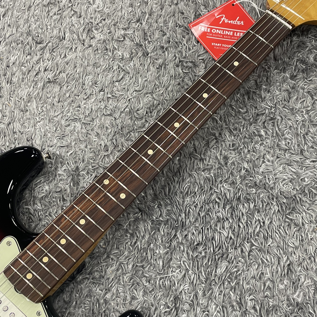 Fender Vintera II 60s Stratocaster 3-Color Sunburst / Rosewood【2023年製】