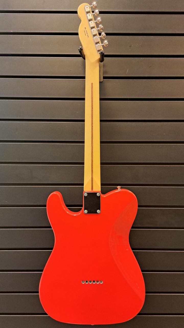Fender MIJ Made in Japan Hybrid II Telecaster / Modena Red
